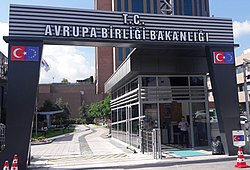 Avrupa Birliği İşleri Uzman Yardımcısı alınacak