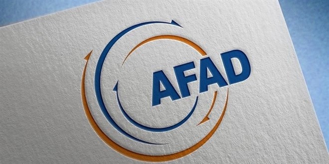 AFAD deprem bölgesindeki ağır hasarlı yapılara girilmemesi yönünde uyardı