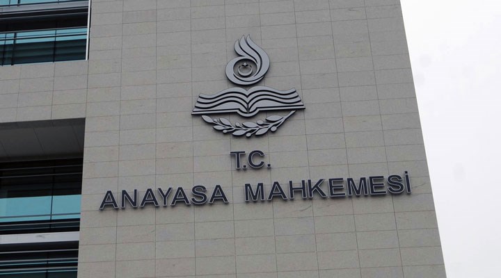 AYM'den Bakan ve Bakan Yardımcılarının emekli maaşı ile ilgili kritik iptal kararı