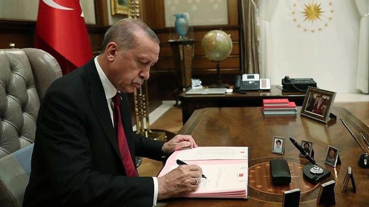 5 Ekim tarihli atama ve görevden alma kararnameleri yayımlandı