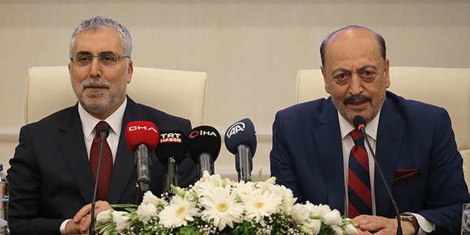 Bakan Vedat Işıkhan'dan yaşlı bakım sigortası açıklaması