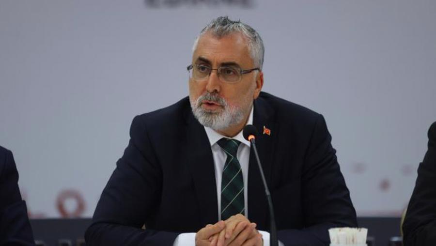 Çalışma ve Sosyal Güvenlik Bakanı Işıkhan’dan memurlara izin müjdesi.