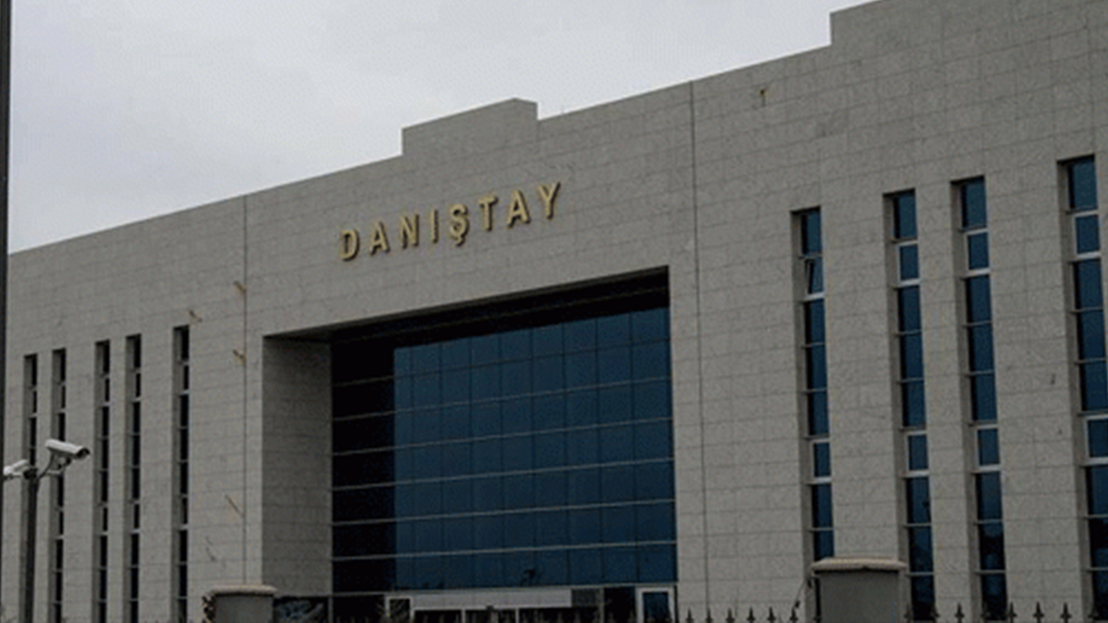 Danıştay'dan 'eş durumu tayinlerinde' emsal karar
