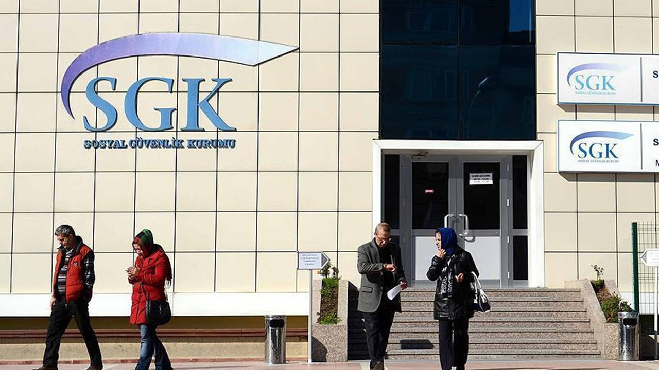 SGK, depremden etkilenen 5 ilde bildirimde bulunma süresini uzattı