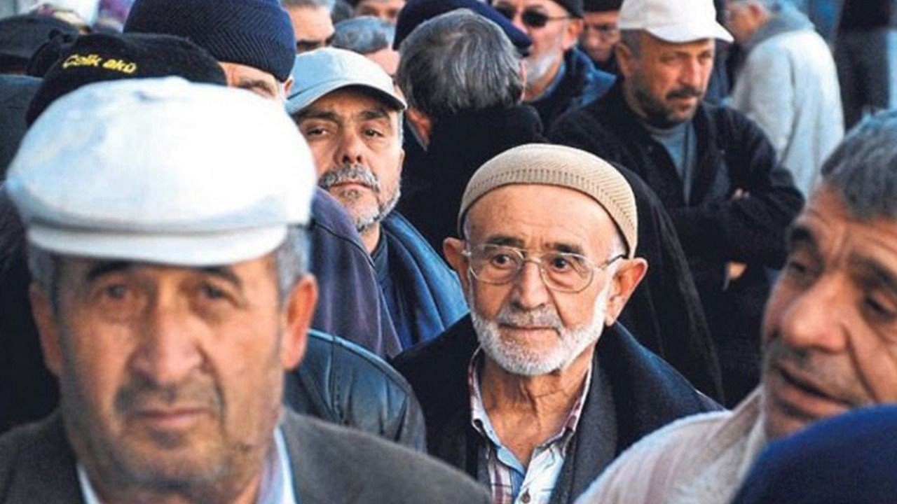 Çalışma Bakanı emeklilik furyasını durdurmak için  acilen açıklama yapmalı 