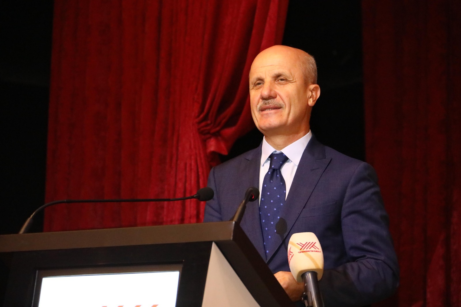 YÖK Başkanı dövülen akademisyenle ilgili suskunluğunu bozmalıdır