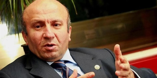 Ak Parti'li eski Bakan havuzda ölü bulundu