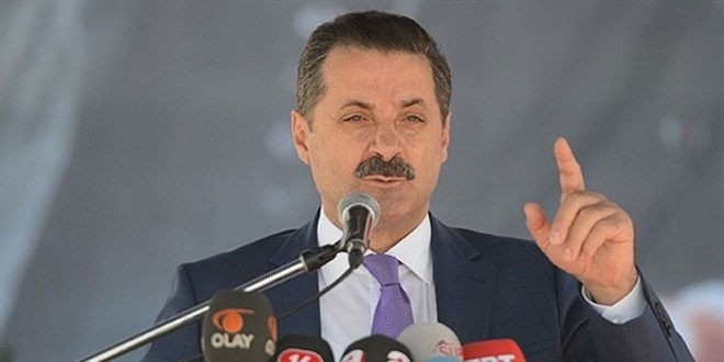 Eski Bakan Çelik: CHP siyasi istismar ve popülizm yapıyor