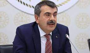 Bakan Tekin yanıtladı: Ara tatiller kalkıyor mu?