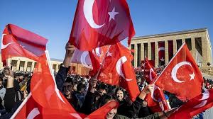 28 Ekim okullar tatil mi, yarım gün mü olacak? 29 Ekim Cumhuriyet Bayramı resmi tatil mi?