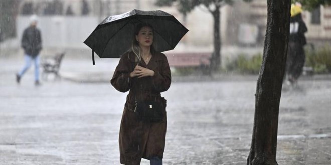 İstanbul Valiliğinden 'sağanak' uyarısı