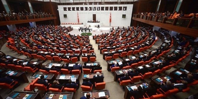 TBMM'nin gündeminde emekli ikramiyesi var!