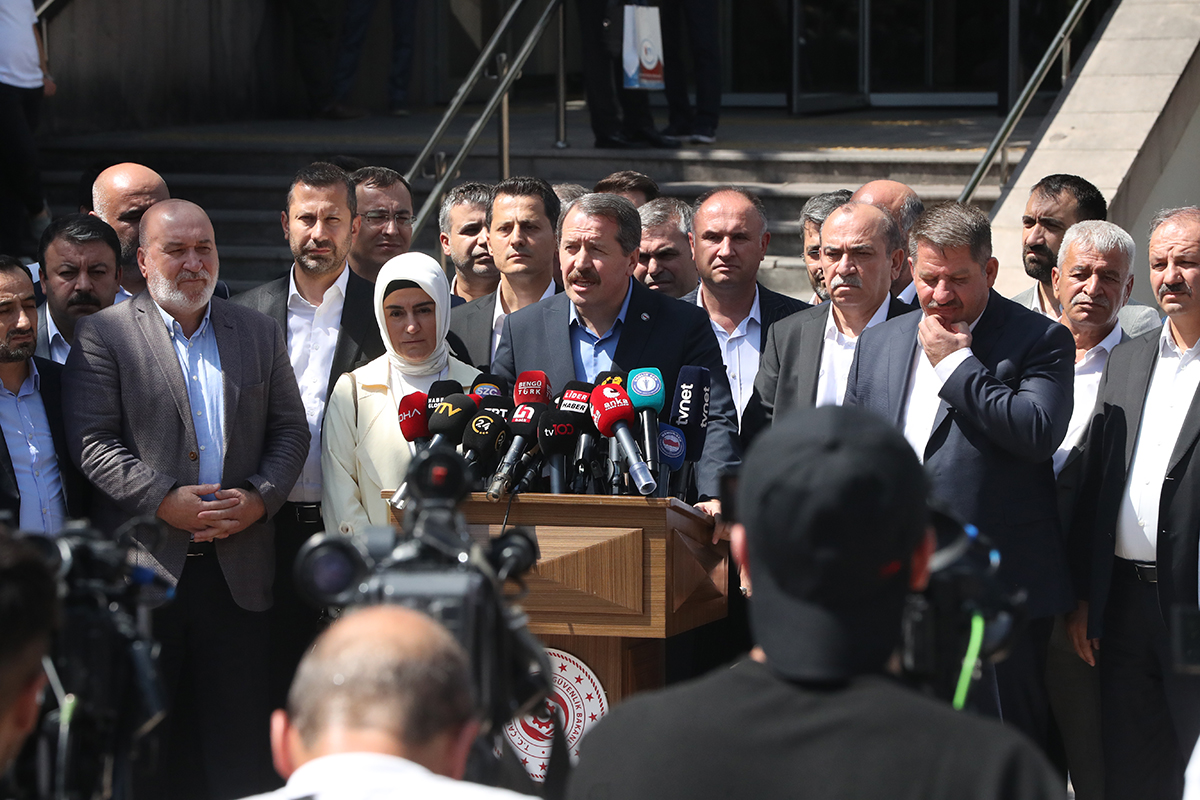 Ali Yalçın: 'Refah payı vaadi seçim beyannamesinde kapı gibi duruyor'