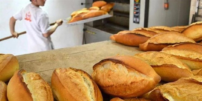 Rize'de ekmek ve simide bu yıl ikinci zam..