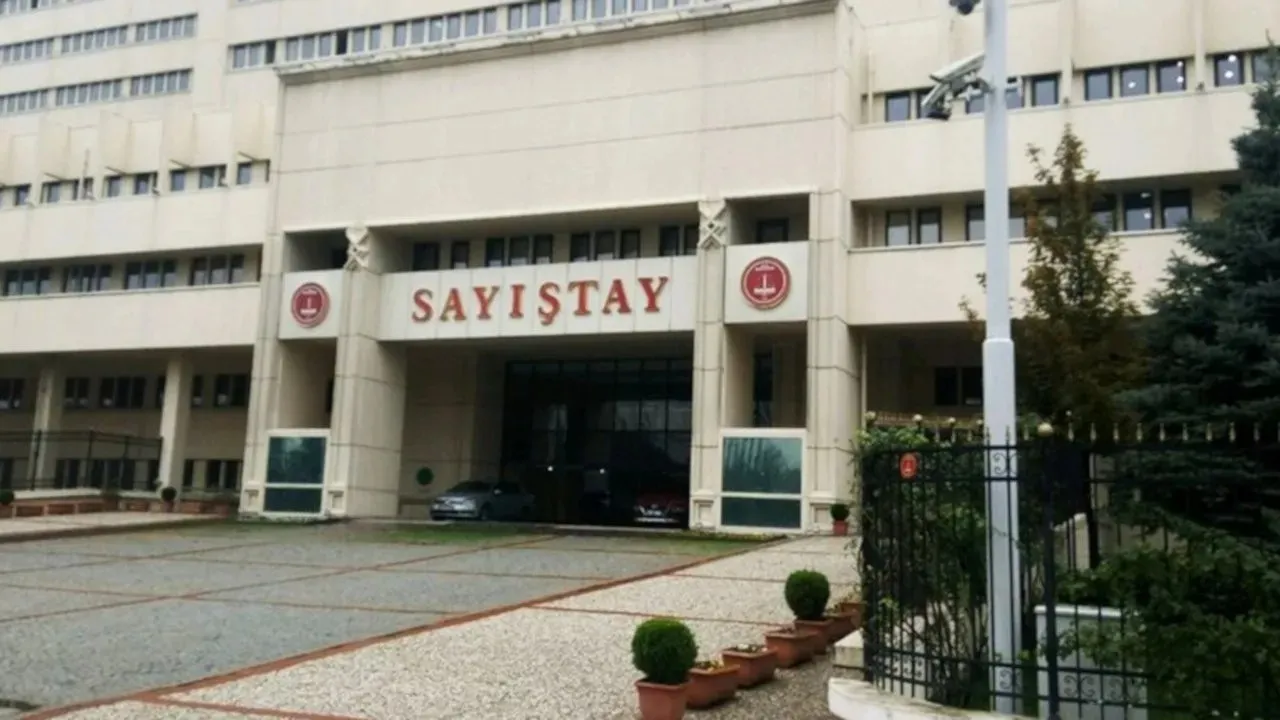 Sayıştay İBB'de 125 başlıkta usulsüzlük tespit etti 