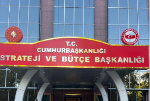 Kamu işçilerinin yarısından fazlası BİT’lerde çalışıyor