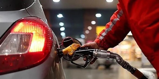 Motorine zam, LPG'ye indirim geldi
