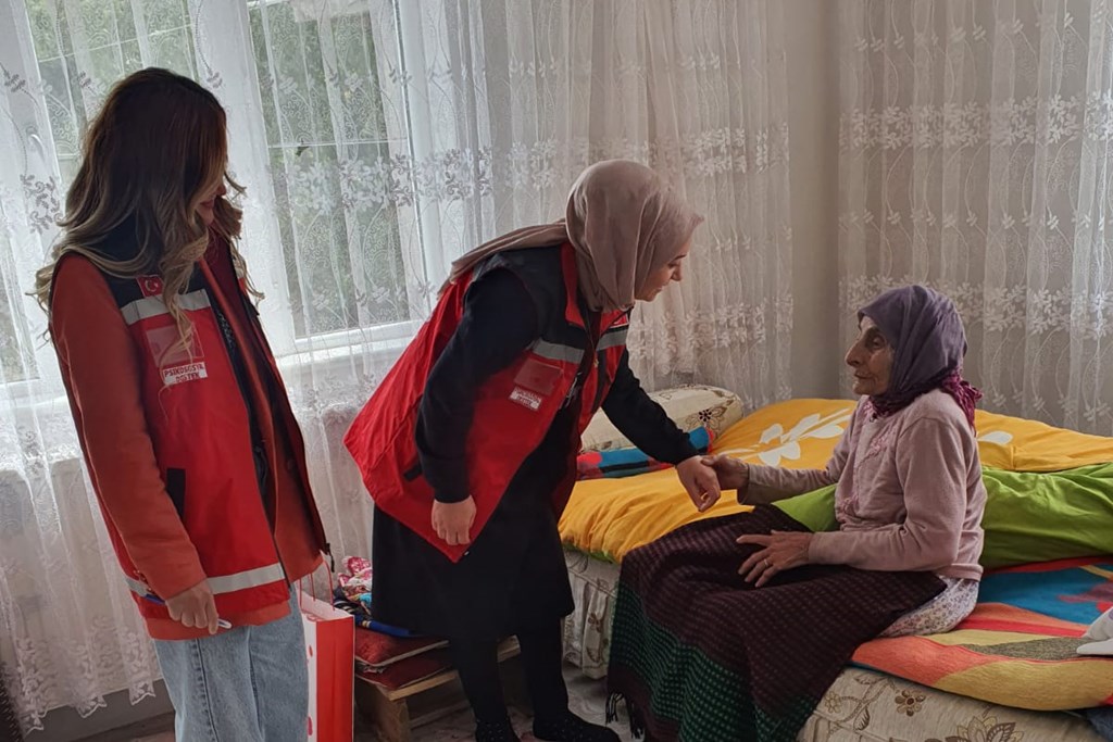 Evde bakım yardımı 7.608 TL oldu
