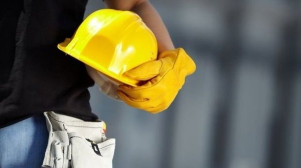 200 fabrika göç etti 300 bin kişi işsiz kaldı.