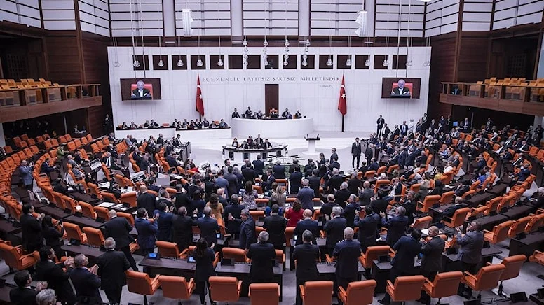 Seçilemeyen vekiller peşin aldıkları maaşı vermek zorunda mıdır?