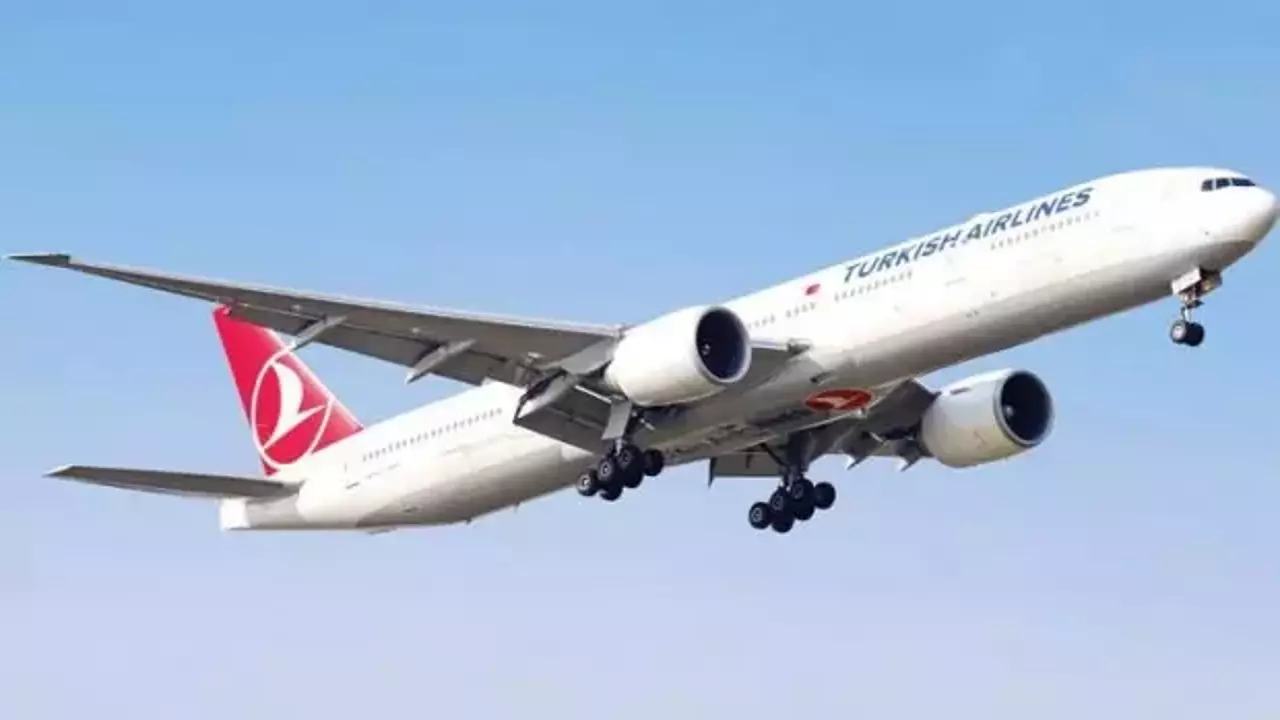 Hostesler ne kadar maaş alıyor?