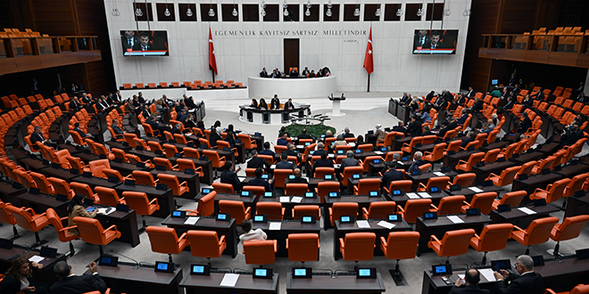 CHP'li Vekil: “Asgari ücretin 7-8 katı maaş alıyoruz”